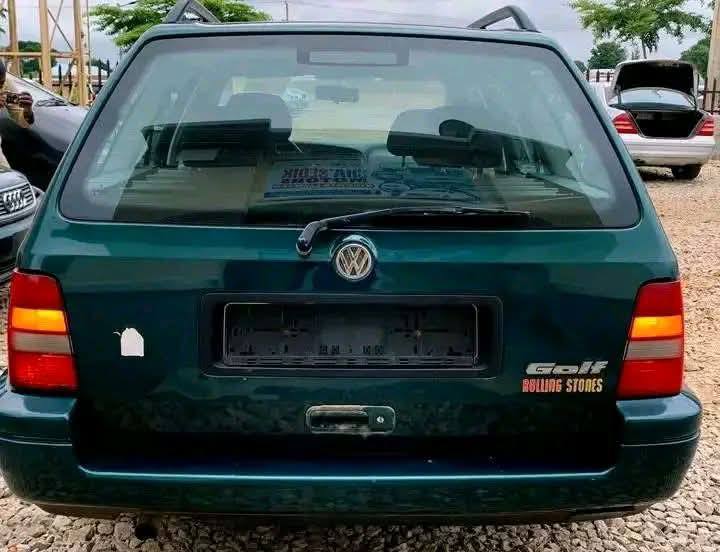 A picture of Volkswagen Golf 3
