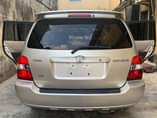 A picture of 2004 Highlander toks accident free with leather interior Formica v6
