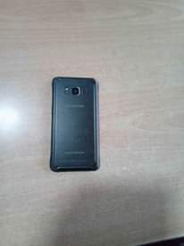 A picture of Samsung Galaxy S8 active unbreakable
