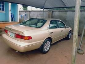 A picture of Camry 2 2