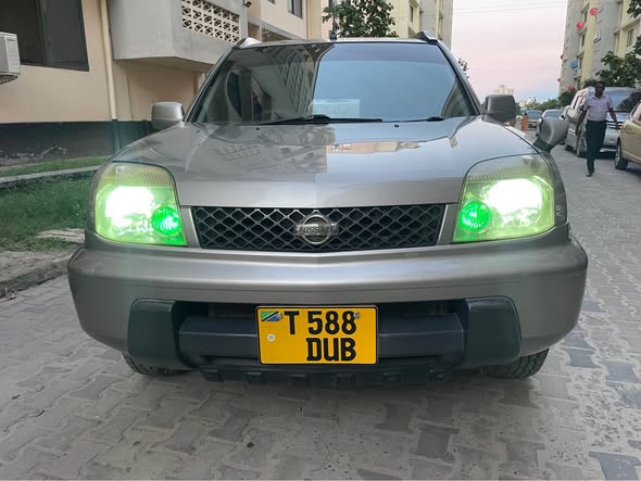 A picture of NISSAN XTRAIL ENGINE MR20 YEAR 2005 Cc1980 FULL AC FULL