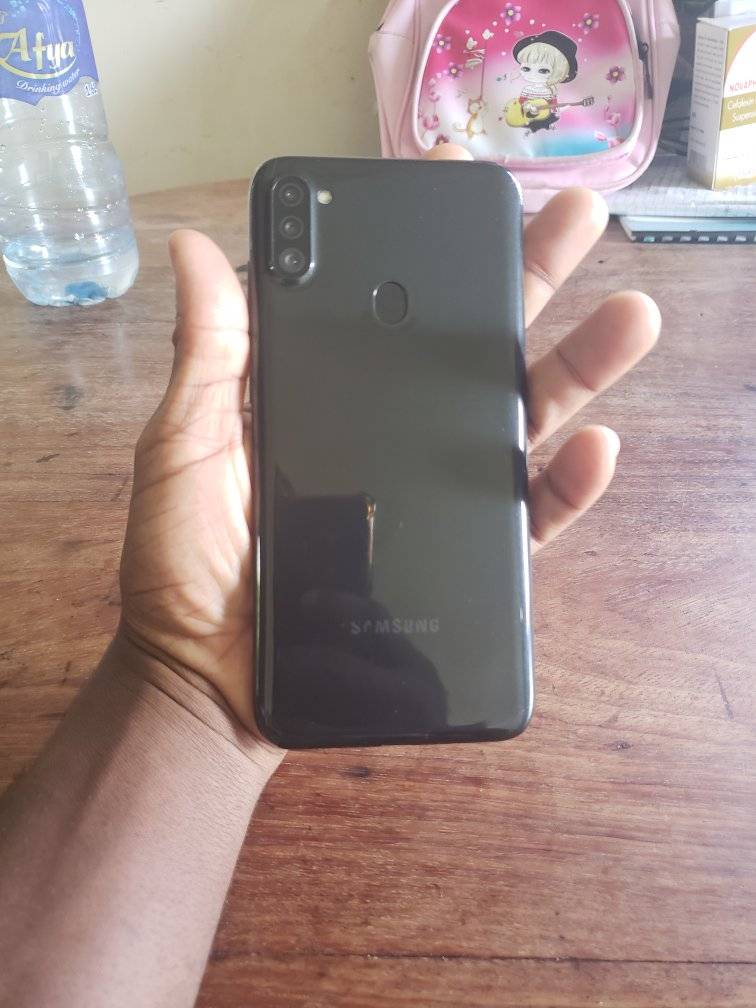 A picture of samsung a 11