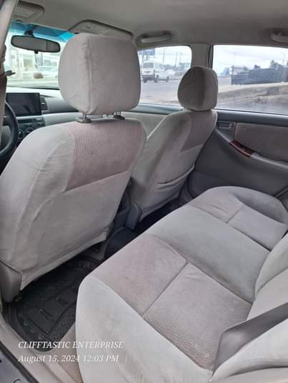 A picture of TOYOTA COROLLA 2007