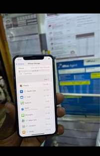 A picture of Iphone 11 pro max