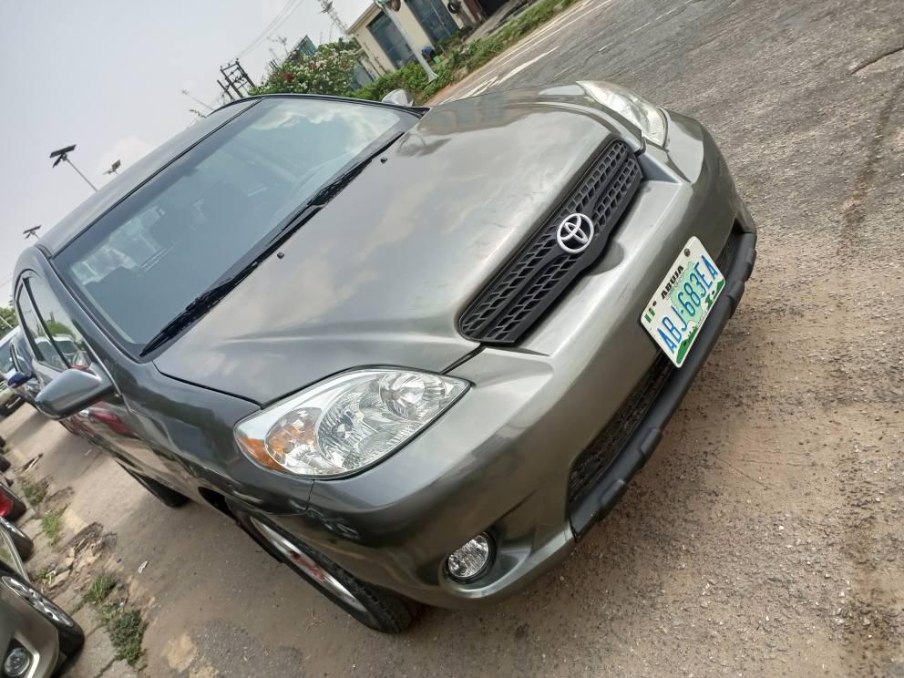 A picture of Toyota matrix Nigeria used first body everything is working perfect