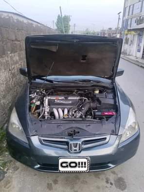 A picture of Neatly Used Honda EOD 4 Plugs Everything Functions Well Including