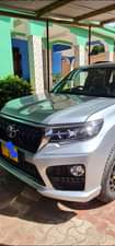 A picture of Hizi prado Diamond zipo Nne zinauzwa mil 70 kila moja