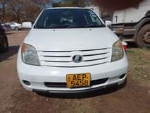 used toyota ist