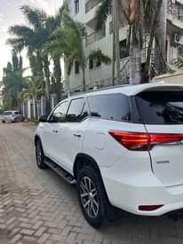 A picture of Toyota fortuner