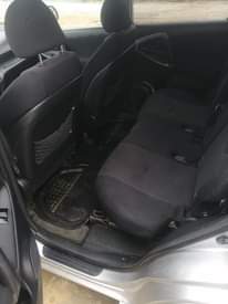 A picture of 2006 model Rav4 up for sale interested buyers only