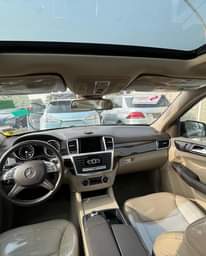 A picture of FOREIGN USE 2014 MERCEDES BENZ ML350