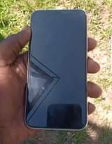 A picture of IPhone x
