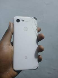 A picture of Google pixel 3