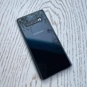 A picture of S10 For sale 480k 128GB Storage 8GB RAM First hand