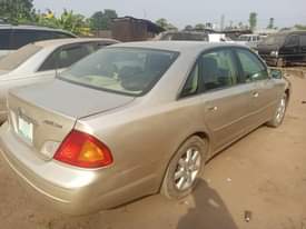 A picture of Sharp Toyota Avalon available for sale Price 1 5m Engine