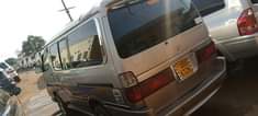A picture of TOYOTA HIACE SUPERCUSTOM 2000