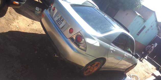 used toyota altezza