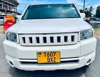 A picture of Honda Crossroad DX Call Whats0748682698 Bei 19 ml Year 2008