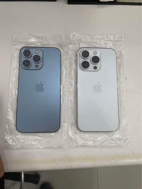 iPhone M.