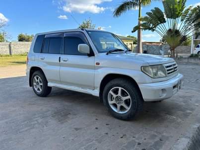 used mitsubishi pajero