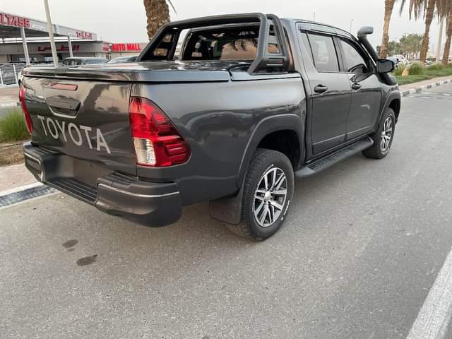 A picture of Make Toyota Year 2020 Model hilux pikcup double cabin full