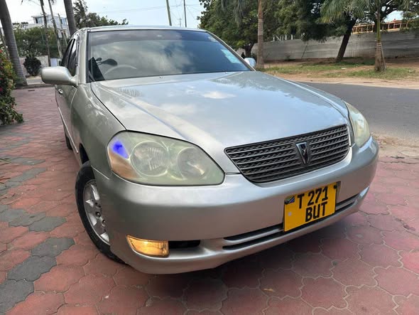 A picture of TOYOTA MARK II GX110