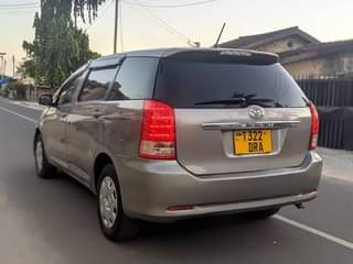 A picture of Toyota wish