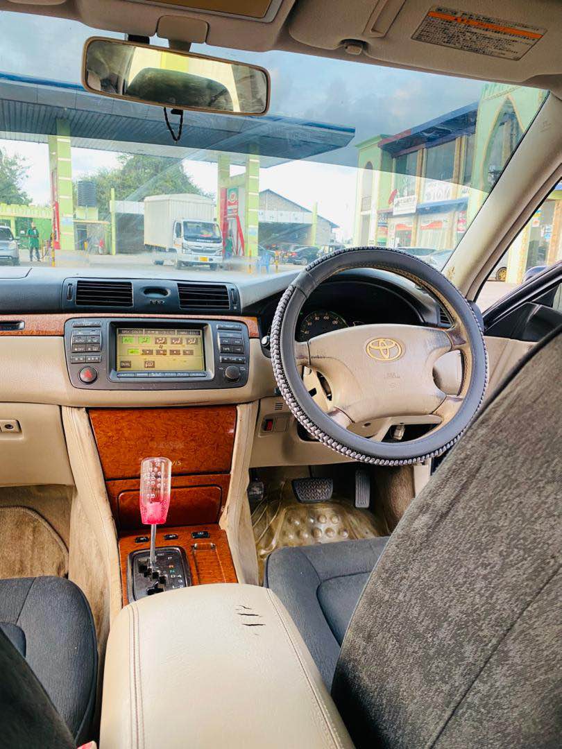 A picture of Toyota Brevis on sale BEI 5M 0753322015