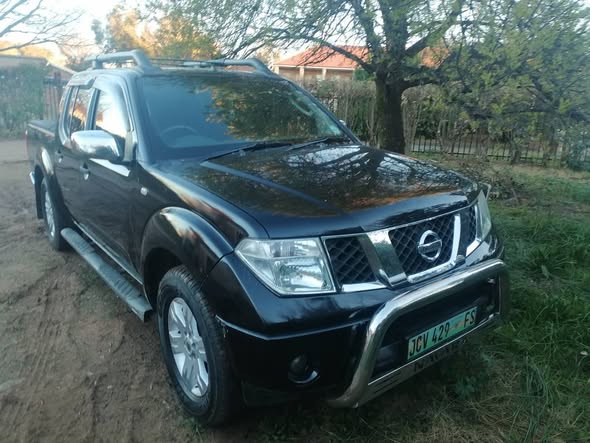 used nissan navara