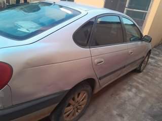 A picture of 2002 Toyota Avensis