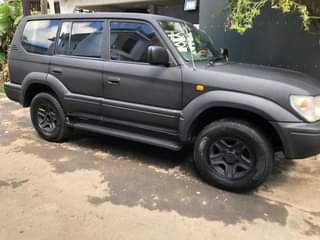 used toyota prado