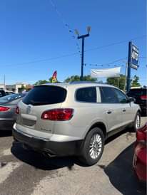 A picture of 2012 Buick Enclave Leather Sport Utility 4D