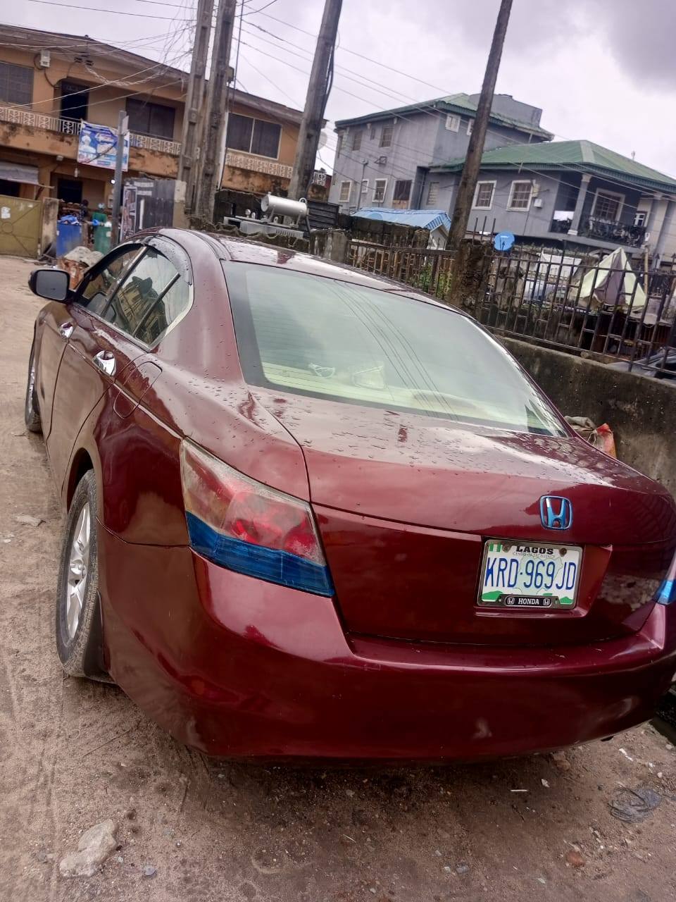 A picture of Honda Accord 09
