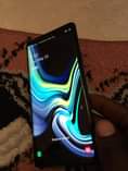 A picture of Samsung note 9