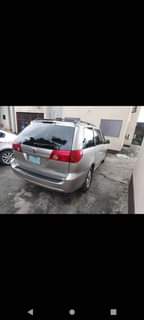A picture of 2008 Toyota Sienna