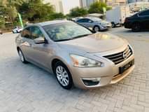 A picture of Nissan Altima 2014 push button start just buy and drive