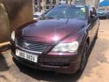 A picture of Toyota mark x at only 19m
