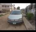 A picture of Toyota Sienna 02 Vehicle in good condition Engine and gear