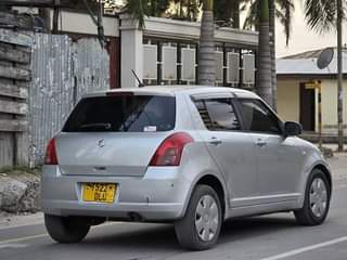 A picture of SUZUKI SWIFT