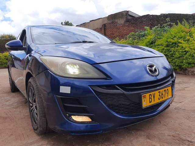 mazda axela