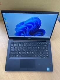 A picture of DELL LATITUDE 7390