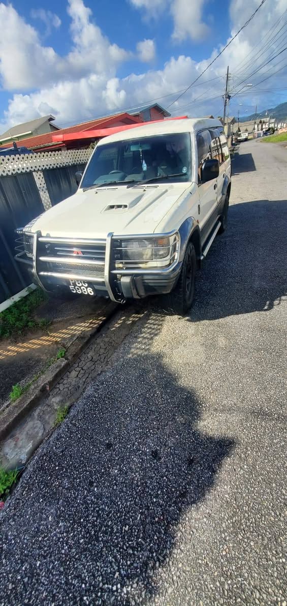 used mitsubishi pajero