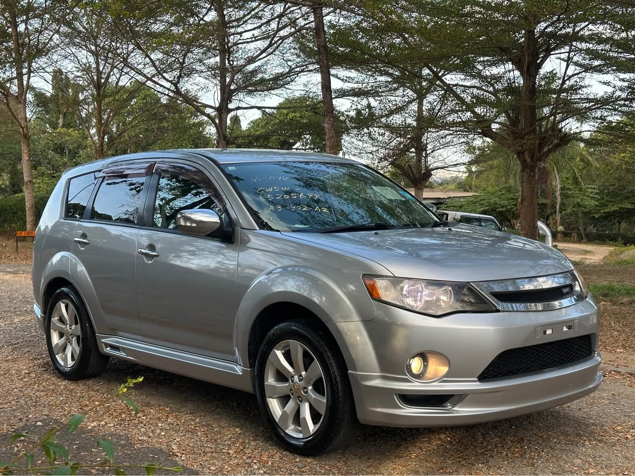 A picture of Outlander roadest
