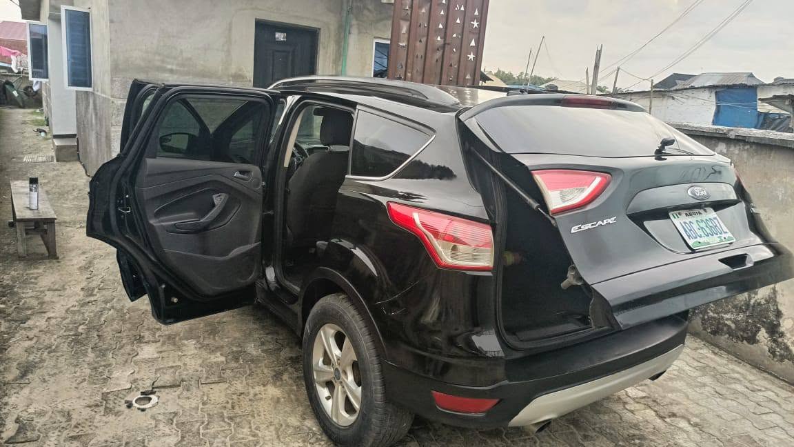 A picture of 2014 Ford Escape register