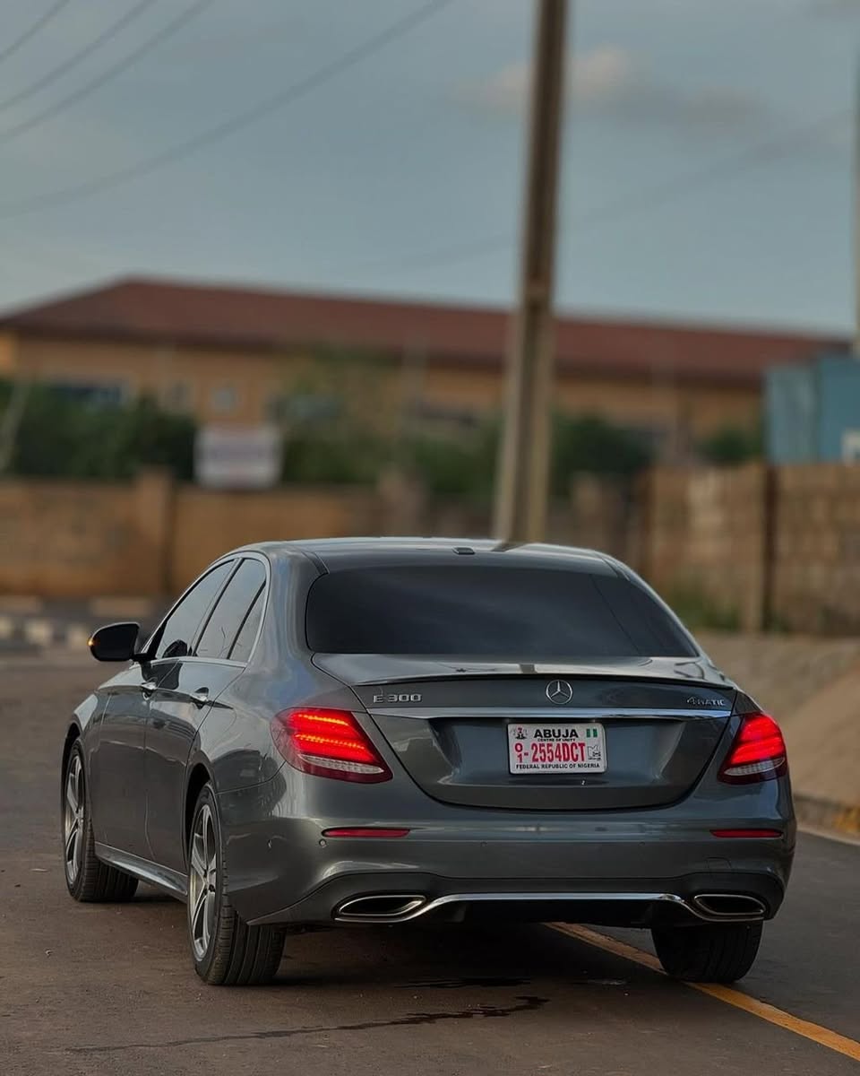 A picture of 2018 Mercedes Benz e class