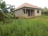 A picture of 33m Hot deal quick sale 33m located Buwambo Lugo Has