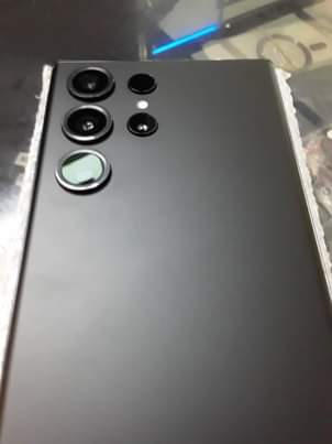 A picture of Samsung Galaxy S23 ultra 512GB and 12RAM Dual sim open