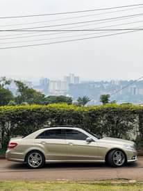 A picture of Mercedes Benz