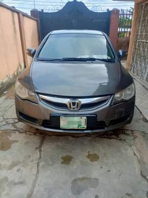A picture of Honda Civic 09