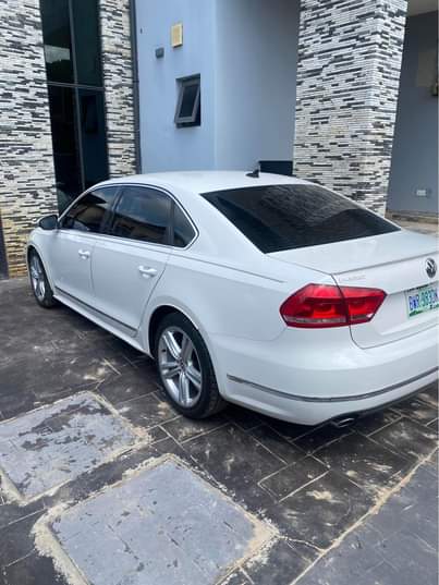 A picture of Volkswagen Passat